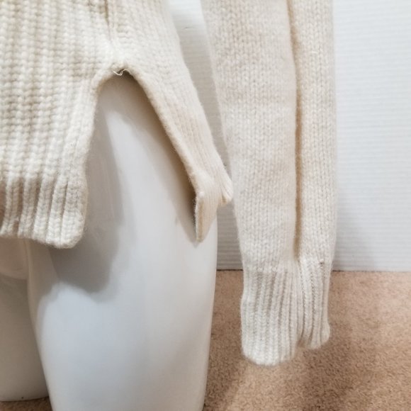 J.Crew sweater Small Lambswool Pointelle pullover knit side split 100% wool - Picture 8 of 16